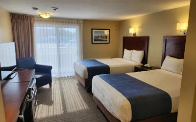 Photo 5 - Hyannis Travel Inn
