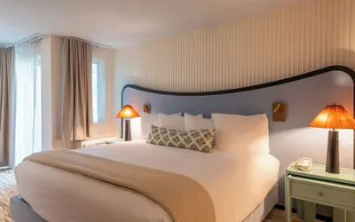 Photo 4 - The Meadowmere Resort