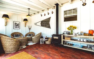 Photo 3 - Stables Inn