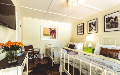 Photo 4 - Stables Inn