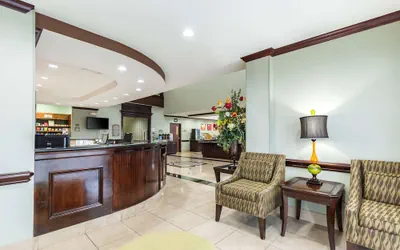 Photo 3 - Comfort Suites Beaumont I-10
