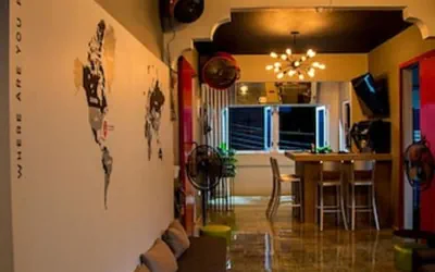 Photo 3 - Nomada Urban Beach Hostel - Adults Only