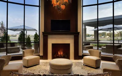 Photo 4 - Embassy Suites by Hilton Syracuse Destiny USA