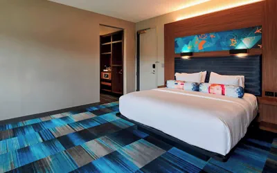 Photo 4 - Aloft by Marriott Cleveland Airport