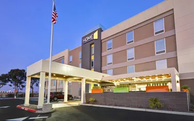 Photo 2 - Home2 Suites by Hilton Hanford Lemoore
