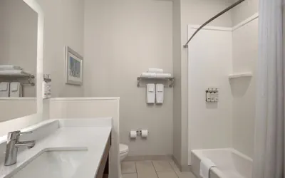 Photo 4 - Holiday Inn Express & Suites-Dripping Springs - Austin Area by IHG