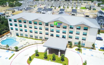 Photo 2 - Holiday Inn Express & Suites-Dripping Springs - Austin Area by IHG