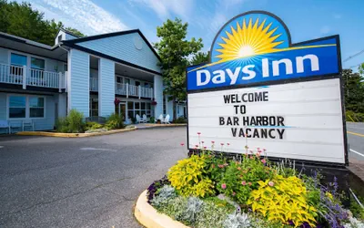 Photo 2 - Days Inn Bar Harbor