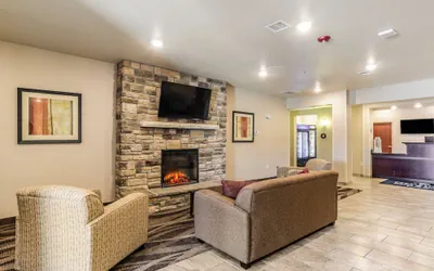 Photo 3 - Cobblestone Hotel & Suites - Gering/Scottsbluff