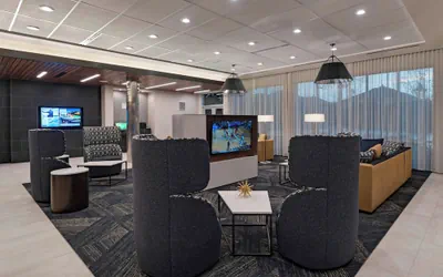 Photo 3 - Courtyard by Marriott Houston Sugar Land/Lake Pointe