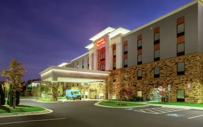 Photo 2 - Hampton Inn & Suites Glenarden/Washington DC