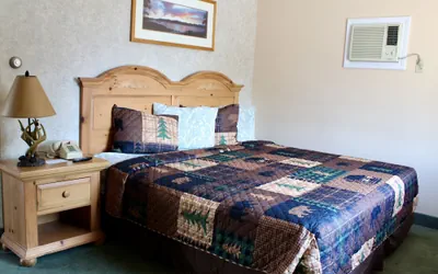 Photo 4 - Lake Haven Motel