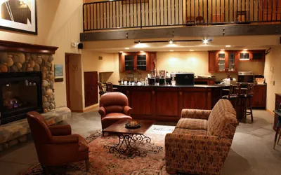 Photo 5 - Mountain Lake Lodge