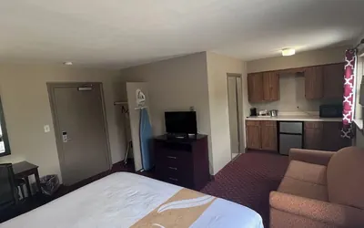 Photo 4 - Rodeway Inn & Suites Hershey Chocolate Avenue