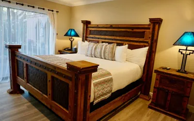 Photo 5 - Lantern Light Inn - Romantic Getaway