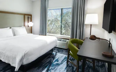 Photo 5 - Fairfield Inn & Suites by Marriott Ontario Rancho Cucamonga