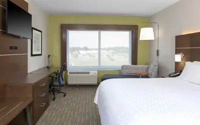 Photo 5 - Holiday Inn Express and Suites King George- Dahlgren by IHG