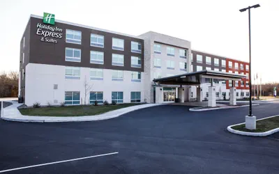 Photo 2 - Holiday Inn Express and Suites Gettysburg by IHG