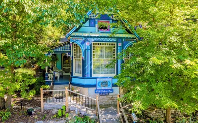 Cliff Cottage Inn - Downtown Bed & Breakfast