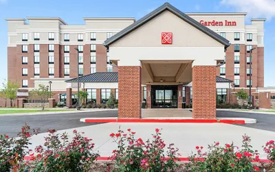 Photo 2 - Hilton Garden Inn Edmond / Oklahoma City North, OK