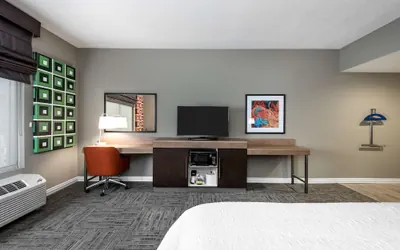 Photo 4 - Hampton Inn & Suites West Melbourne-Palm Bay Road