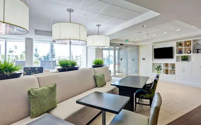 Photo 4 - Home2 Suites by Hilton Azusa