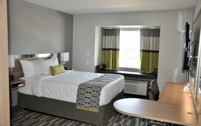 Photo 2 - Microtel Inn & Suites by Wyndham Lubbock