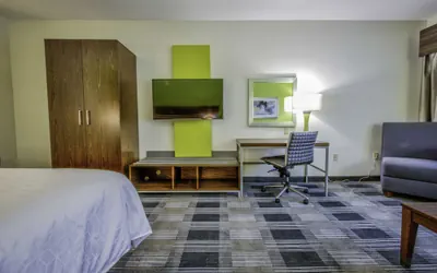 Photo 2 - Holiday Inn Express & Suites Dallas NW - Farmers Branch by IHG
