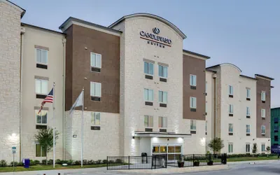 Photo 2 - Candlewood Suites Dallas NW - Farmers Branch by IHG