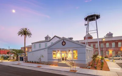 Photo 2 - Hampton Inn Petaluma, CA