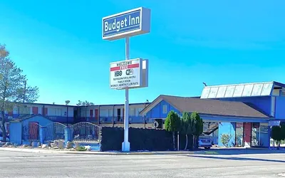 Photo 2 - Budget Inn