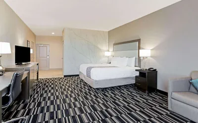 Photo 5 - La Quinta Inn & Suites by Wyndham Sweetwater East
