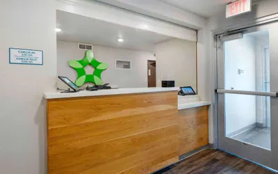 Photo 4 - Extended Stay America Select Suites Melbourne West Melbourne