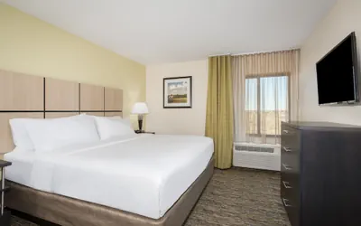 Photo 5 - Candlewood Suites Pueblo by IHG