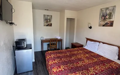 Photo 4 - World Motel