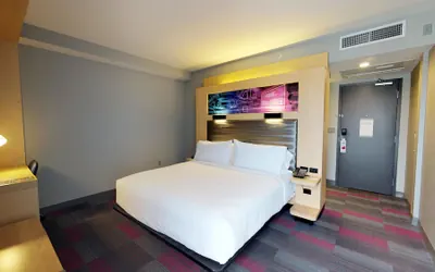 Photo 4 - Aloft by Marriott Coral Gables