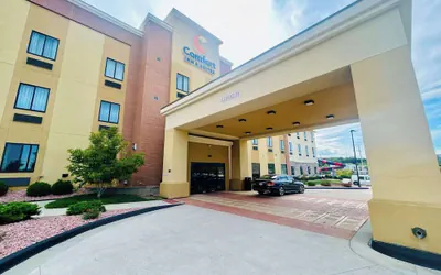 Comfort Inn & Suites Shawnee - Kansas City