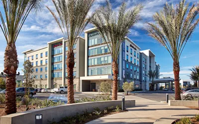 Hampton Inn Long Beach Airport