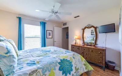 Photo 3 - 4 Bedroom Villa by RedAwning