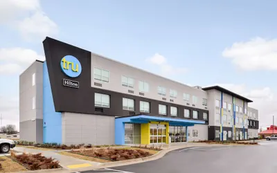 Photo 2 - Tru by Hilton Stuttgart, AR