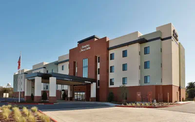 Photo 2 - Hampton Inn & Suites Sacramento at Csus