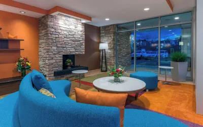 Photo 5 - Fairfield Inn & Suites Boston Marlborough/Apex Center