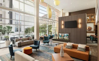 Photo 3 - Hilton Garden Inn San Antonio Downtown Riverwalk