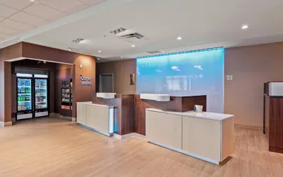 Photo 5 - Fairfield Inn & Suites by Marriott St Petersburg North