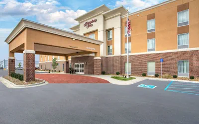 Photo 2 - Hampton Inn Vincennes