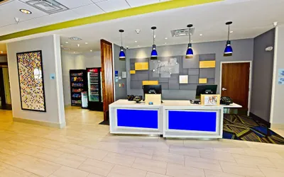 Holiday Inn Express & Suites Perryville by IHG