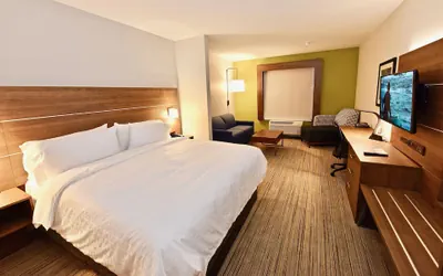 Photo 3 - Holiday Inn Express & Suites Perryville by IHG