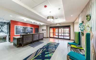 Photo 2 - Hampton Inn & Suites Pryor