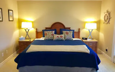 Photo 4 - The B & B at Queenslake