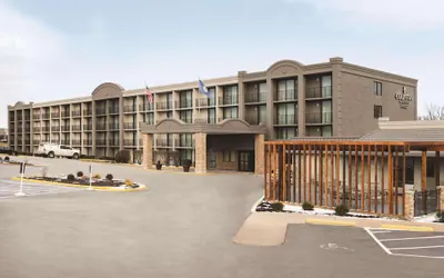 Photo 2 - Country Inn & Suites by Radisson, Erlanger - Cincinnati South